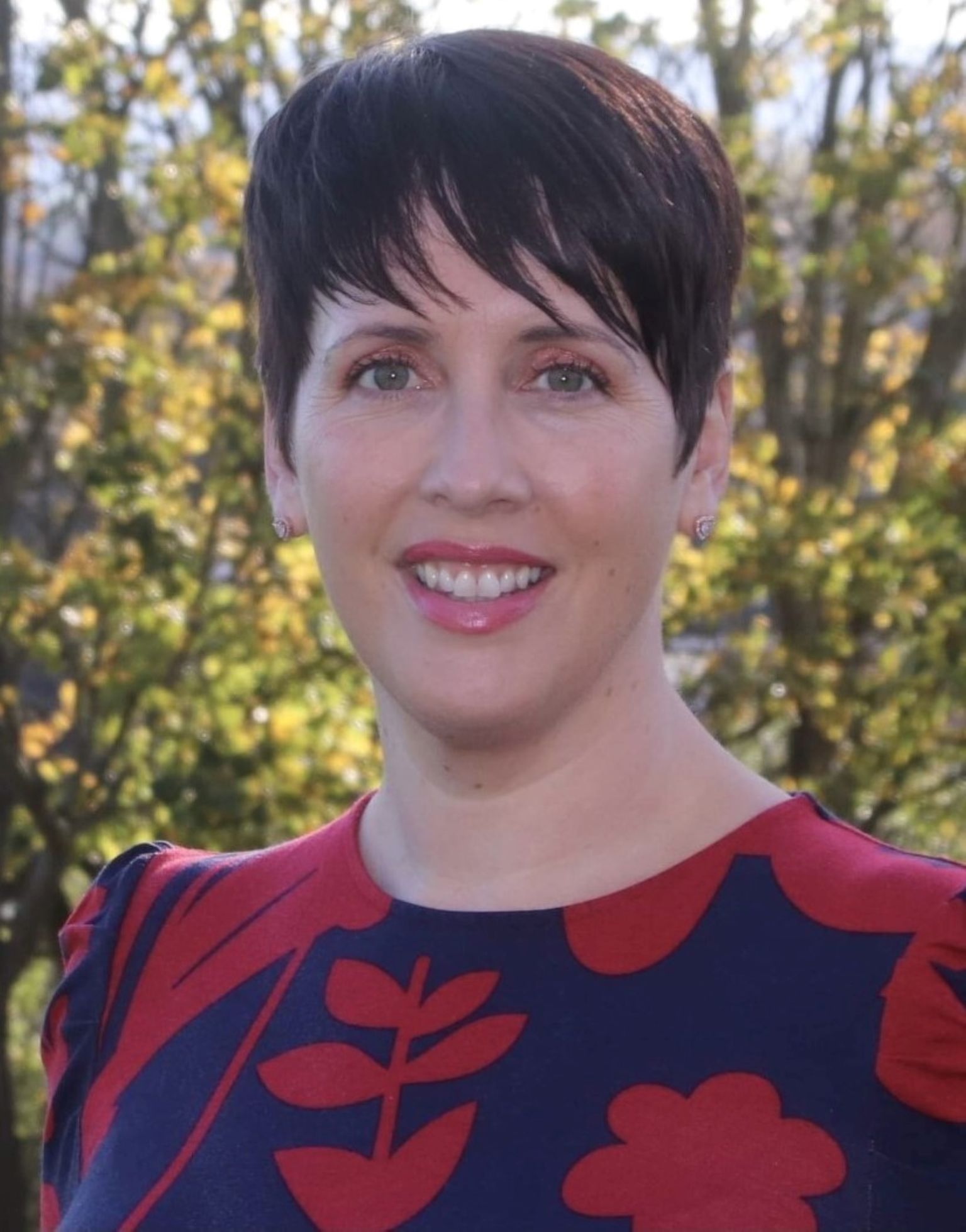 Dr Lucy Kelly, School of Education, University of Bristol